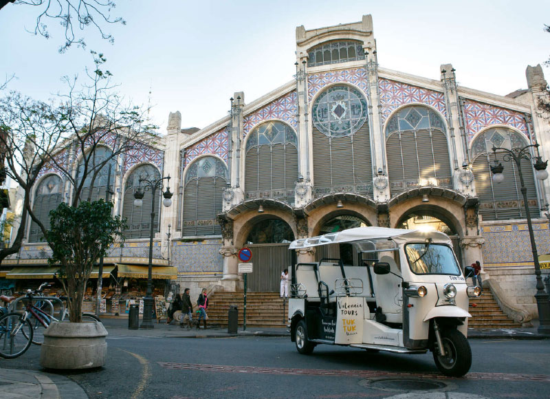 TUK TUK VALENCIA CENTRO HISTÓRICO<br /><strong>Tour 1 <strong class='extra_info_articulo'>- desde 20.00 € </strong></strong>